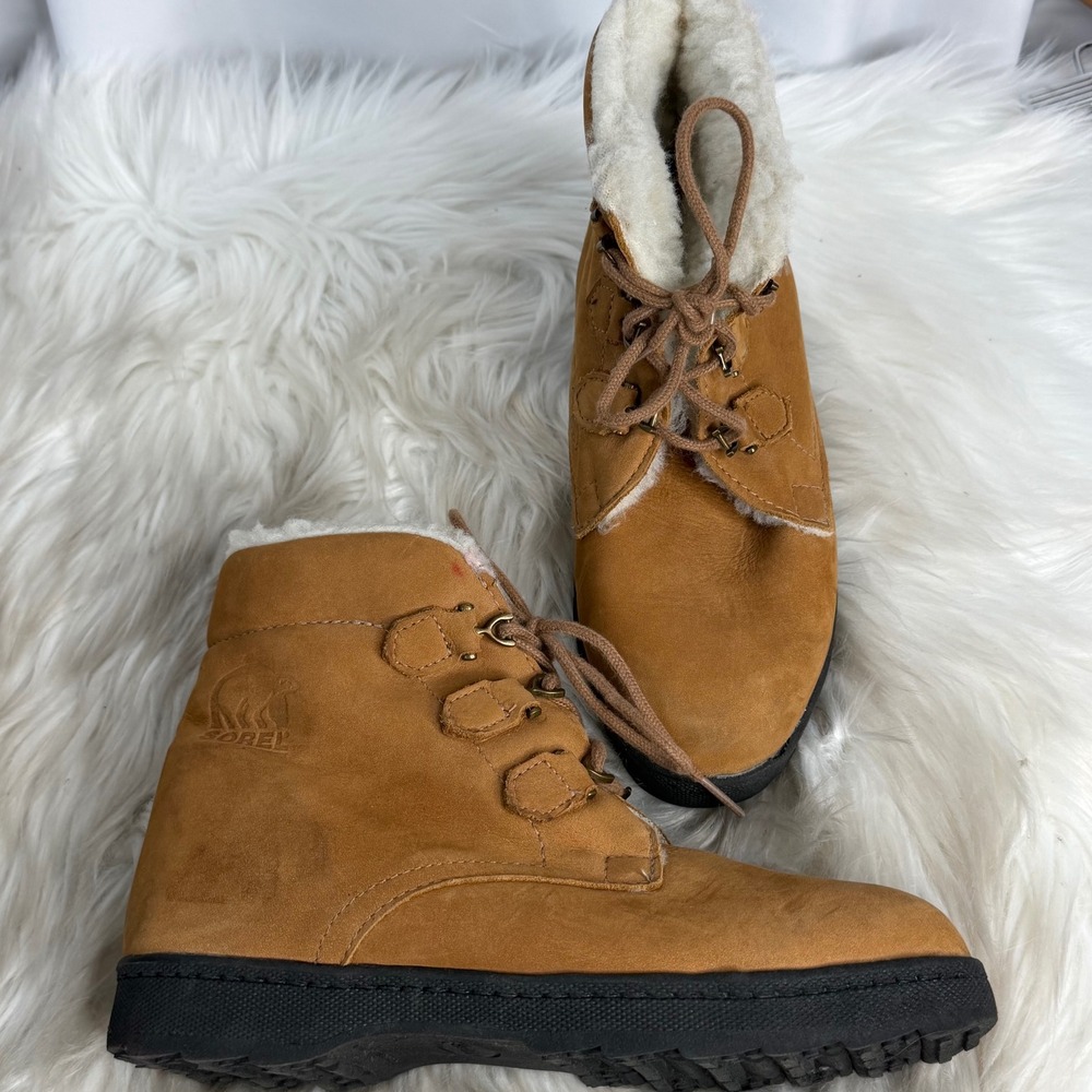 Sorel Vintage Tan Suede Shearling Lined Lace Up Winter Boots Made in Canada 7